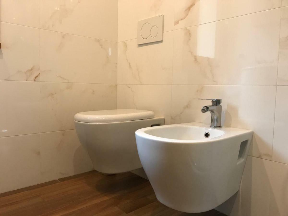 Maison Balù Villa Torri Del Benaco Esterno foto